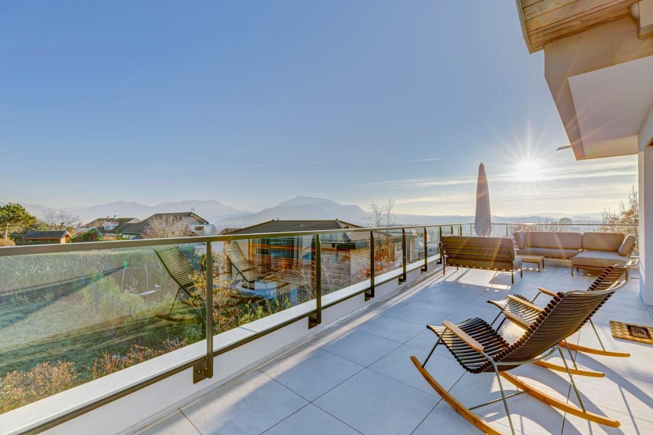 Serenity - 3 Bedroom Top Floor Apartment Parking & Lake View Terrace อานซี ภายนอก รูปภาพ